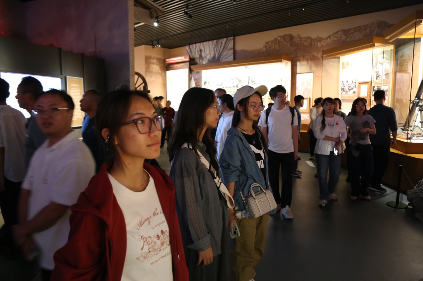 1757644396163417.jpg 1757644396163417.jpg