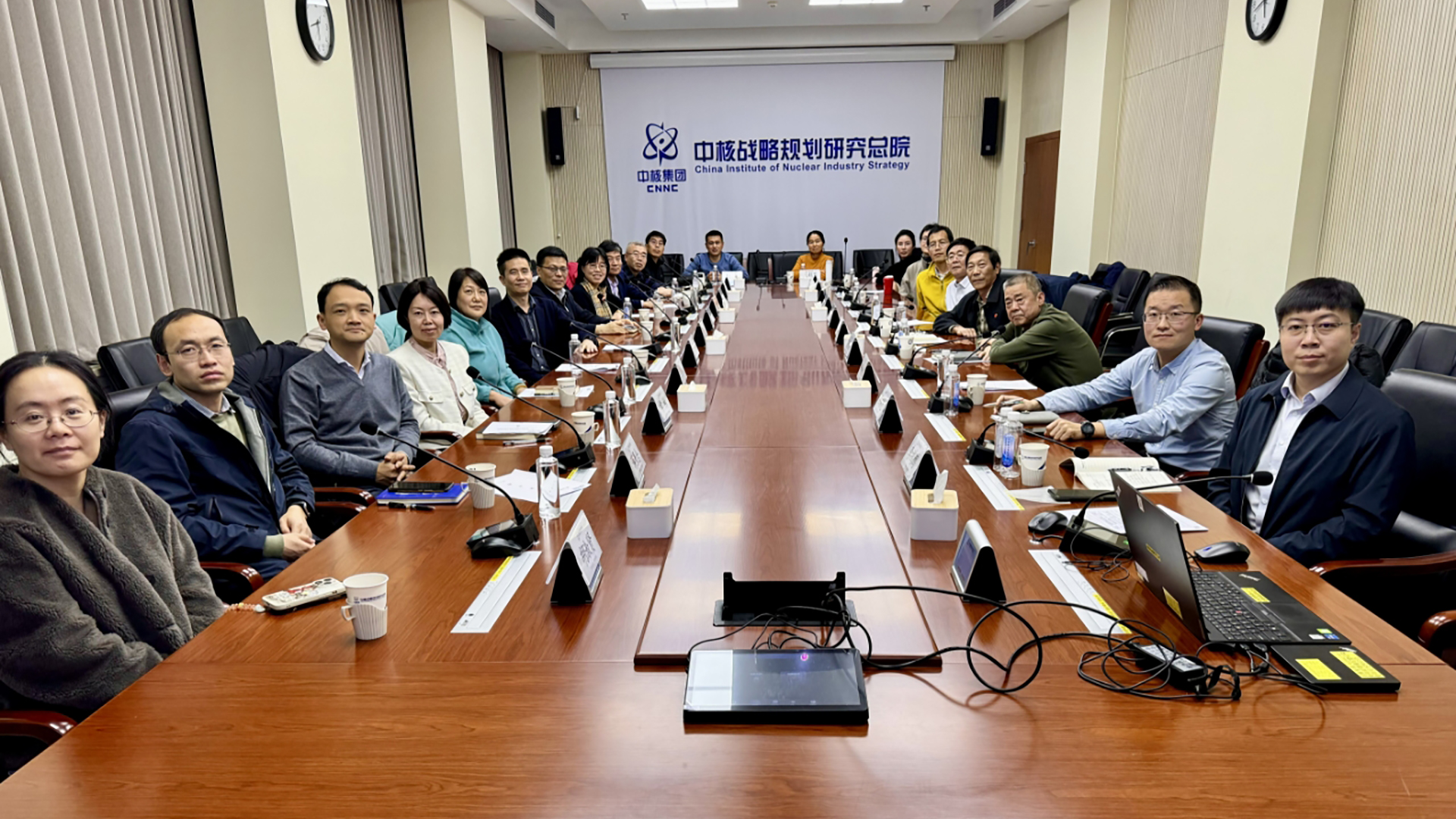 1762997706861378.jpg 1762997706861378.jpg